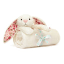 Păturică de atașament Iepurașul Berry Jellycat, rulată și legată