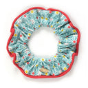 Scrunchie Rina, imprimeu floral verde-albăstrui și bordură roșie