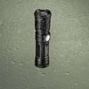 Lanternă LED cu zoom