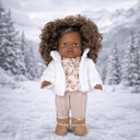 Charlie cu haina alba si ugg