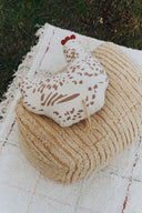 Perna decorativa in forma de gainusa