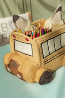 Coșul Mini School Bus cu creioane și accesorii textile